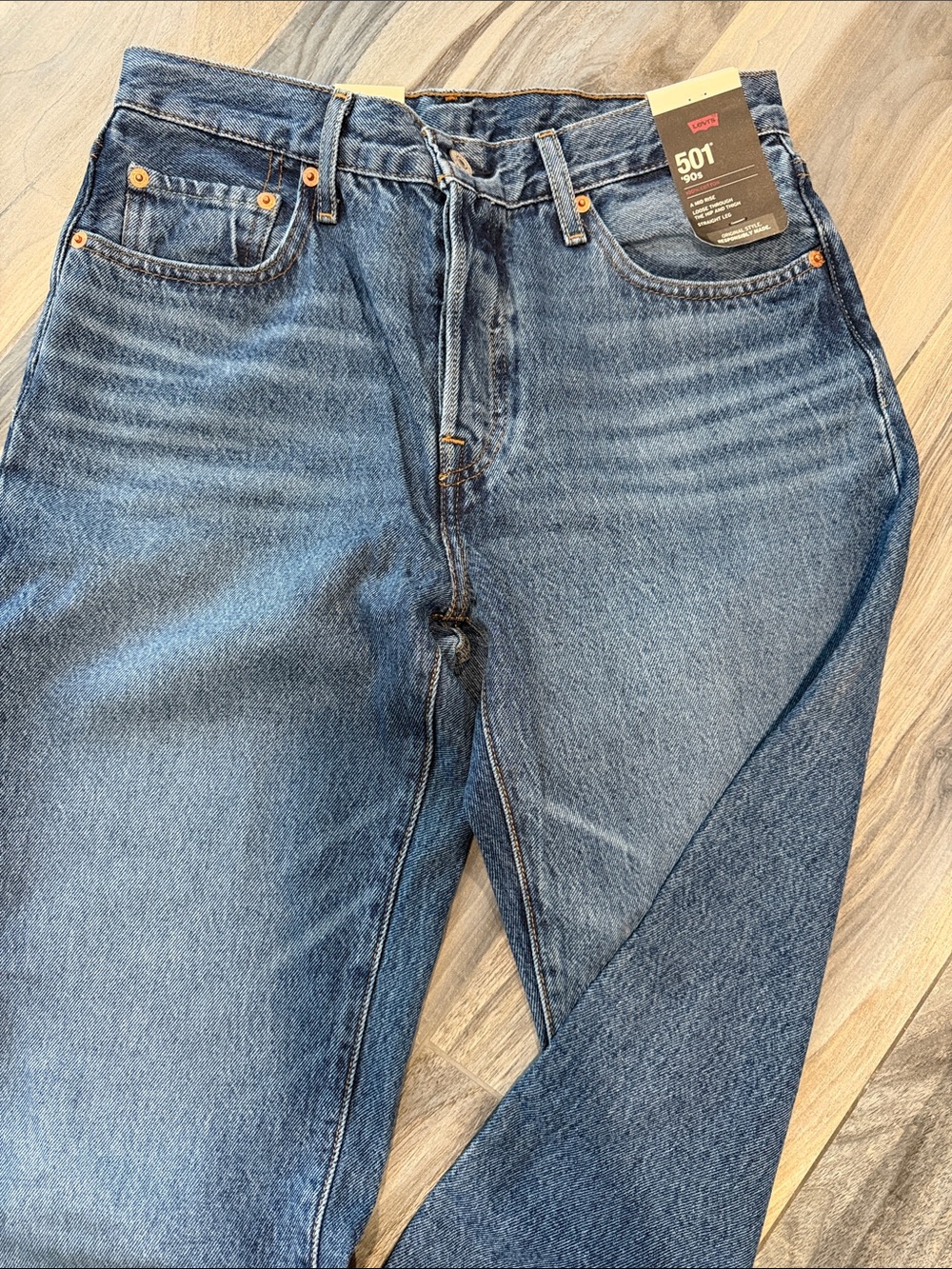 Levis 501 90s Straight-Leg Jeans - Picture 2 of 4
